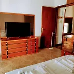 Aeolian View شقة بيراينو